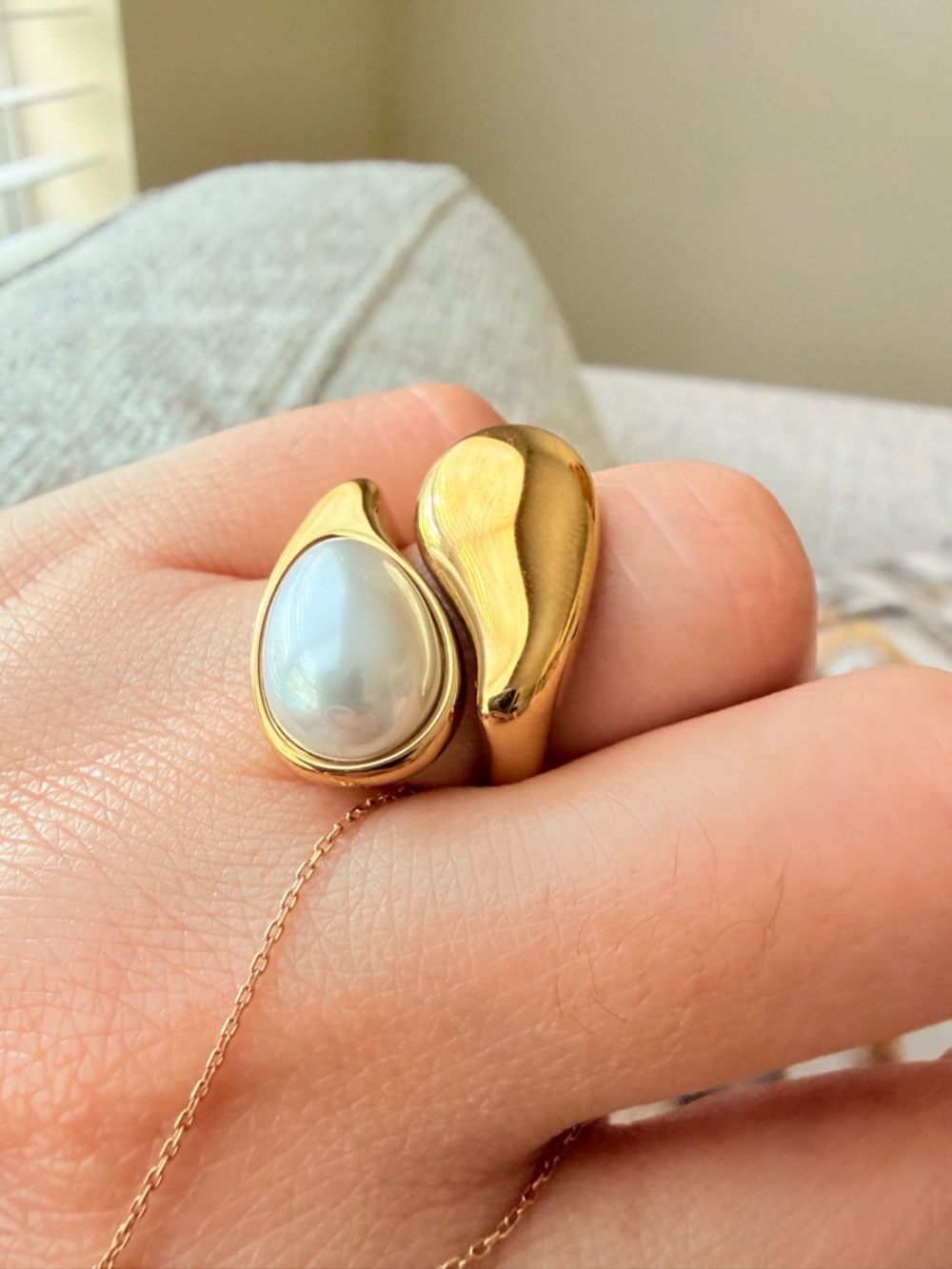 Gold Pearl Teardrop Statement Ring Stainless Steel Waterproof - Picture 5 of 6